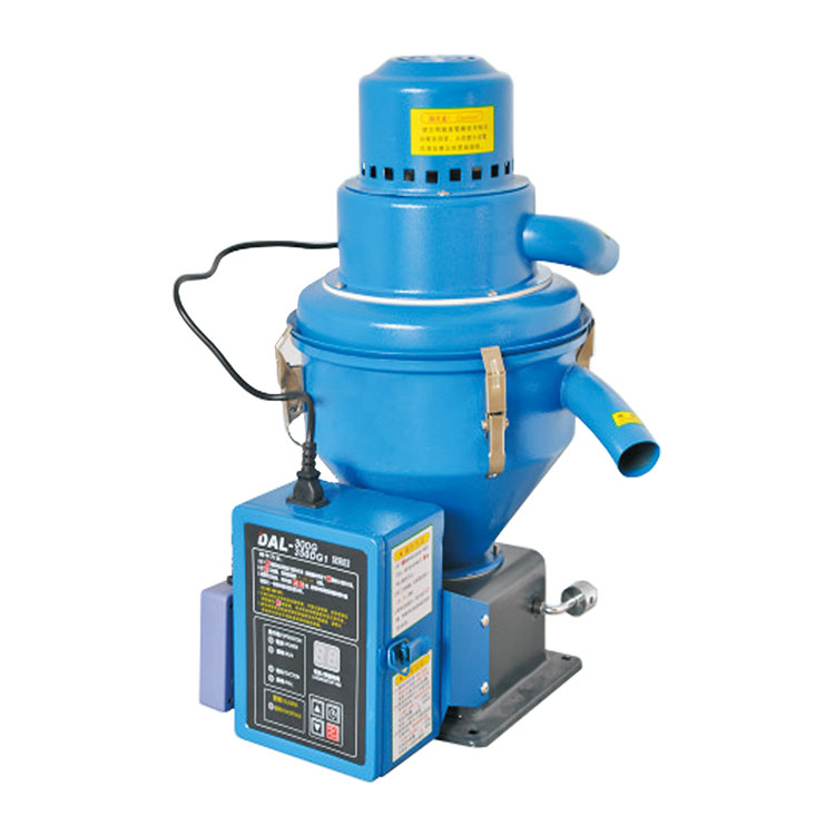 W jaki sposób ładowarka ze zbiornikiem zwiększa efektywność transportu materiałów?