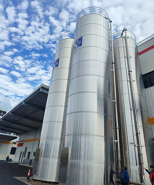 Niasi Zewnętrzny silos do przechowywania surowców plastikowych